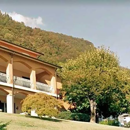 Giuseppe 4*
